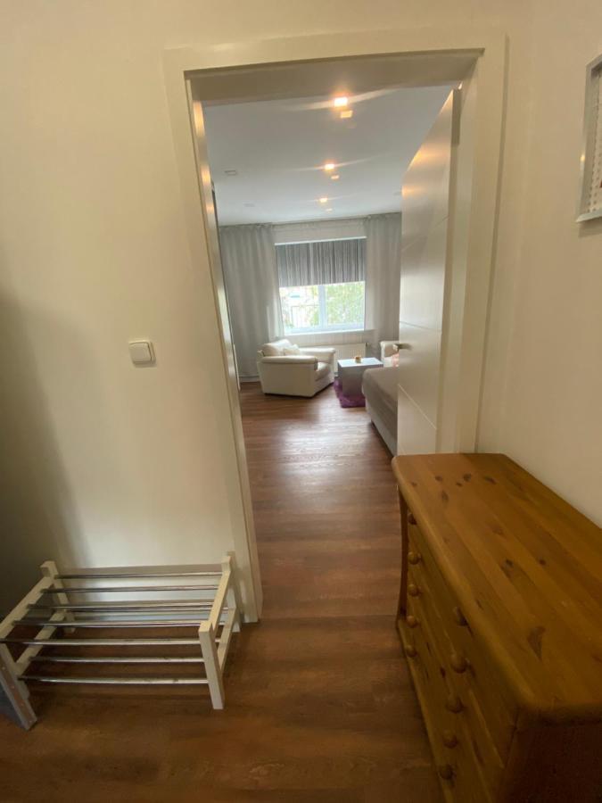 2+kk, 50 M2 V Klidne Lokalite. 10 Min Od Centra Prahy. Apartament Praga
