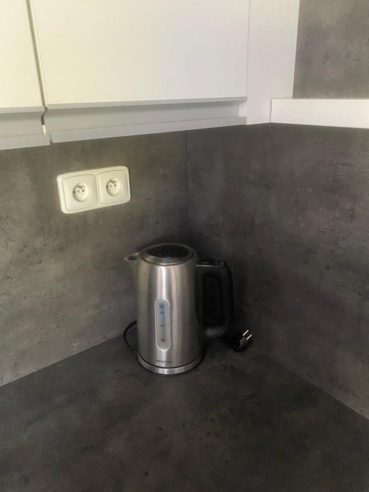 2+kk, 50 M2 V Klidne Lokalite. 10 Min Od Centra Prahy. Apartament Praga